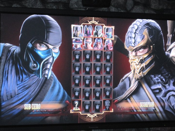 Bourrinage en règle et fatalités ultraviolentes pour Mortal Kombat 9